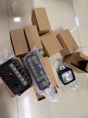 R210LC-7 এসি প্যানেল থ্রটল সুইচ ওয়ার্ক ল্যাম্প